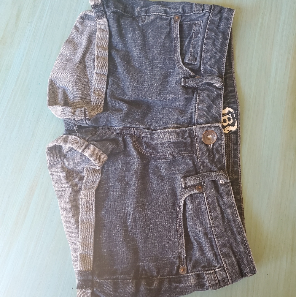 Bullhead denim shorts sz 3